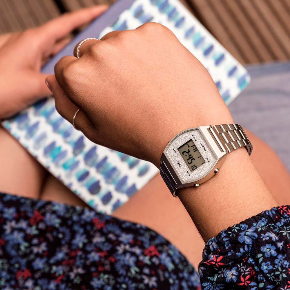 Relógio Casio Glitter Vintage - B640WDG-7DF - Bruna Tessaro Joias